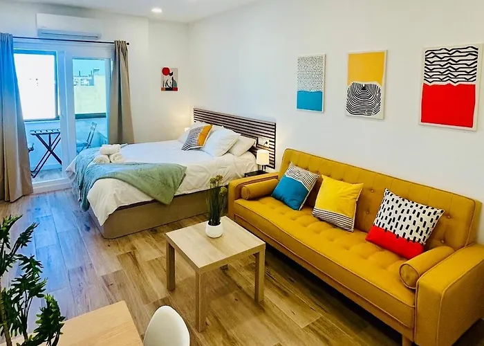 Chic Premiere * Torremolinos